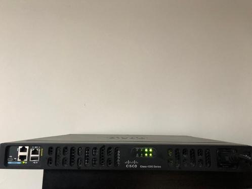 Cisco ISR4331/K9 Router, Computers en Software, Routers en Modems, Refurbished, Router, Ophalen