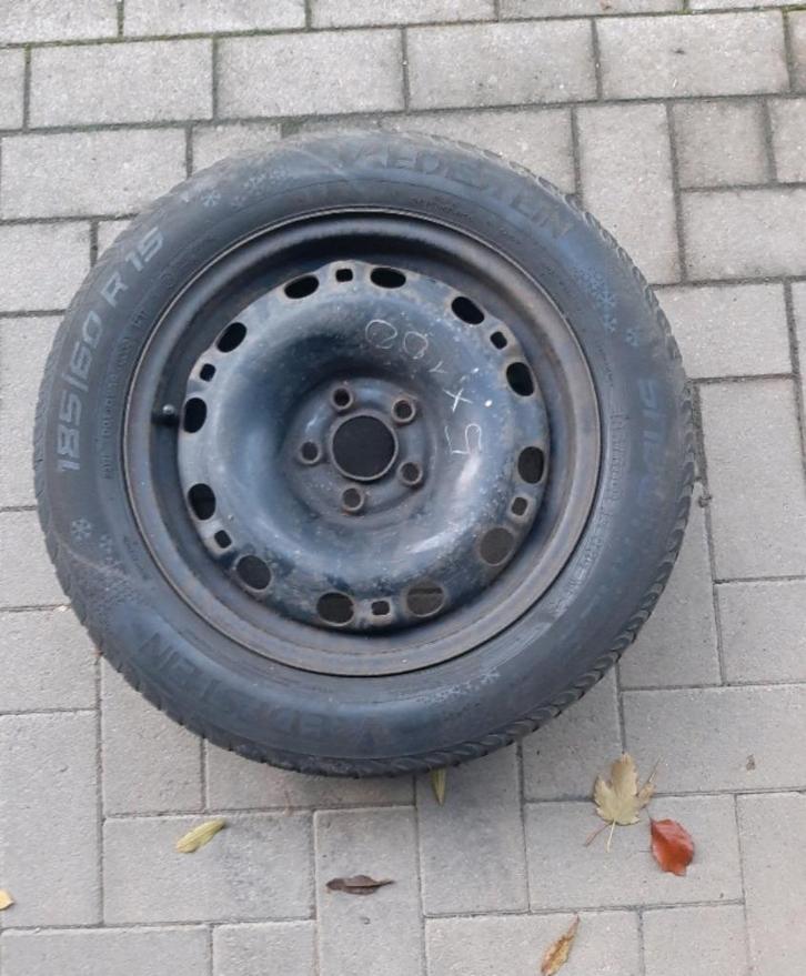 1 15 inch stalen velg Skoda fabia/polo (5x100), Auto-onderdelen, Overige Auto-onderdelen, Audi, Seat, Volkswagen, Skoda, Gebruikt