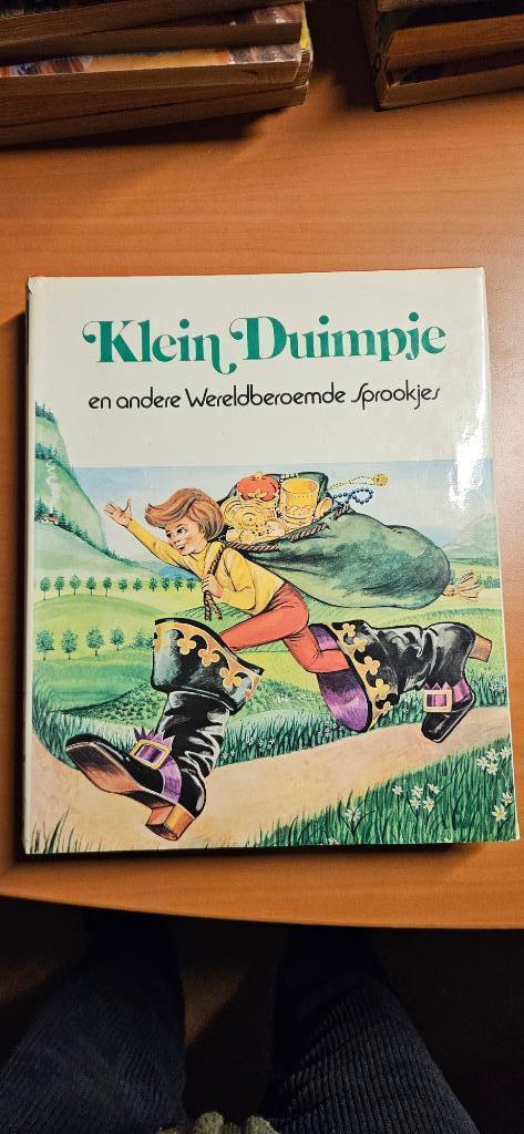 5 boeken van de Wereldberoemde sprookjesboeken jong en oud., Boeken, Sprookjes en Fabels, Zo goed als nieuw, Ophalen of Verzenden