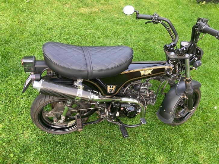 Skyteam Bluroc Dax 50cc -zeer goede staat - 4000km, Fietsen en Brommers, Brommers | Overige merken, Gebruikt, Klasse B (45 km/u)