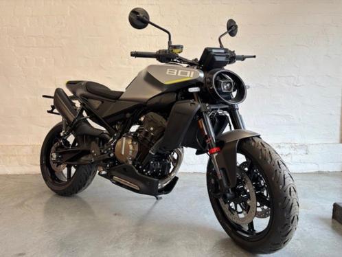 Husqvarna Vitpilen 801, Motoren, Motoren | Husqvarna, Bedrijf, Naked bike, 12 t/m 35 kW, 2 cilinders, Ophalen