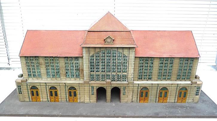 Ancienne gare ferroviaire 0, Hobby & Loisirs créatifs, Trains miniatures | Échelles Autre, Utilisé, Pont, Tunnel ou Bâtiment, Enlèvement