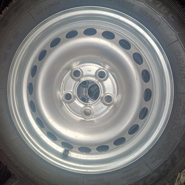 velgen met banden Volkswagen T5 T6 Multivan Bulli, Auto-onderdelen, Banden en Velgen, Velg(en), 16 inch, 215 mm, Bestelwagen, Gebruikt