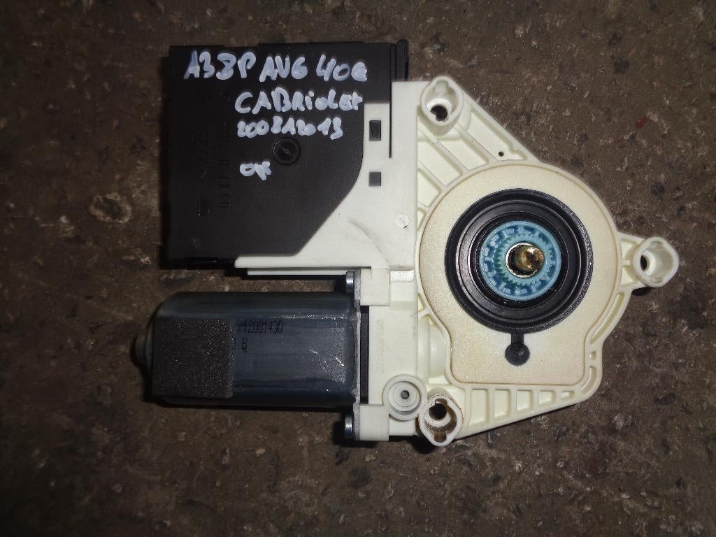 A vendre moteur leve-vitre avant gauche Audi A3 8P Cabriolet, Enlèvement, Utilisé, Audi