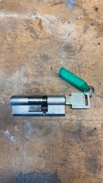 Slot met speciale sleutel, Enlèvement, Comme neuf, Clé