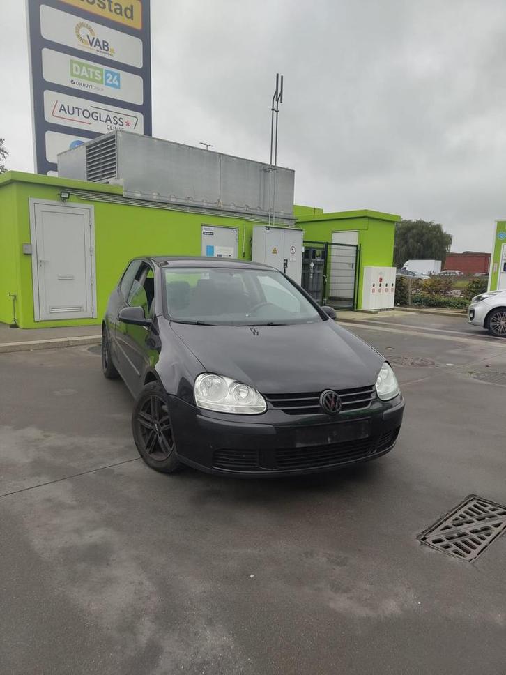 Volkswagen Golf 5 – Essence 2004, Auto's, Volkswagen, Bedrijf, Te koop, Golf, Benzine, Ophalen