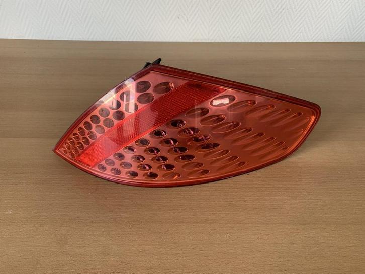 achterlicht rechts peugeot 307CC 2003 tot 2009 carroserie, Auto-onderdelen, Verlichting, Peugeot, Gebruikt, Ophalen of Verzenden