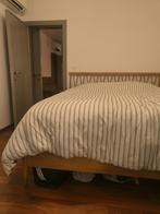 Bed king size, Beige, Tweepersoons, Ophalen of Verzenden, Zo goed als nieuw