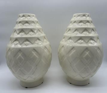 Paar ART DECO-vazen van Charles Catteau (BOCH) beschikbaar voor biedingen