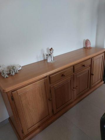 Dressoir in Franse eik beschikbaar voor biedingen