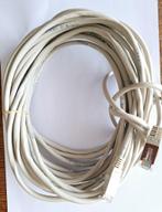 Netwerk kabel  F/UTP , de lengte is 10 m, Envoi