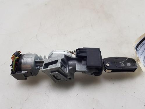 CONTACTSLOT + SLEUTEL Ford Focus 2 Wagon (01-2004/09-2012), Auto-onderdelen, Overige Auto-onderdelen, Ford, Gebruikt