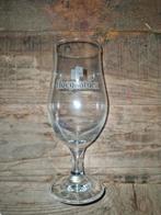 Eerste Hoegaarden Rosee glazen, Enlèvement