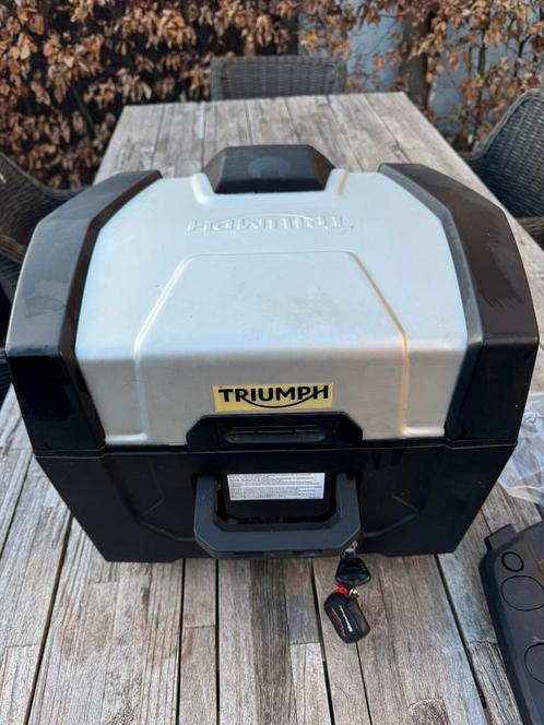 Trumpig tiger 800 topkoffer, Motoren, Accessoires | Koffers en Tassen, Gebruikt, Ophalen