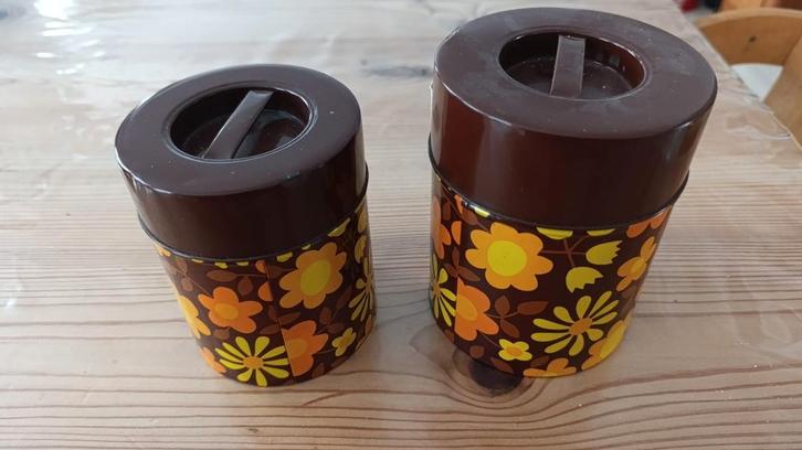 Boîtes vintage fleuries année 70, Collections, Boîte en métal, Café, Enlèvement ou Envoi