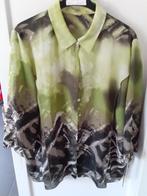 Voile bloes in groentinten met print Maat: (B) 56 Prijs: € 5, Vêtements | Femmes, Grandes tailles, Enlèvement ou Envoi, Vert, Chemisier ou Tunique