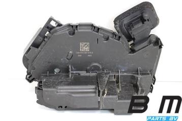 Portierslot met kinderslot links Skoda Fabia 3 5TC837015 beschikbaar voor biedingen