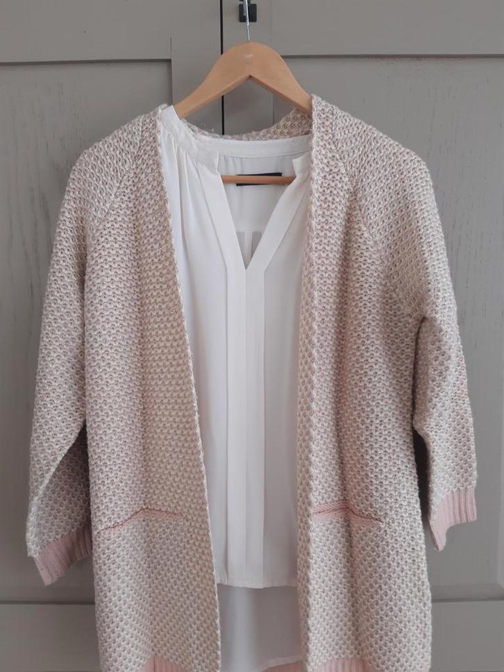 Gilet Lola & Liza Maat Medium., Kleding | Dames, Truien en Vesten, Zo goed als nieuw, Maat 38/40 (M), Roze, Ophalen of Verzenden