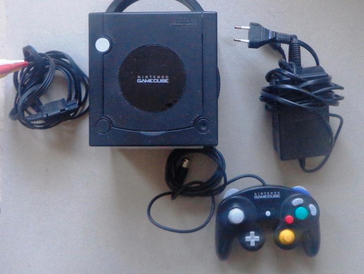 Gamecube Zwart + originele controller + kabels, Games en Spelcomputers, Spelcomputers | Nintendo GameCube, Zo goed als nieuw, Zwart