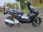 Yamaha Aerox 2016 4takt  zgan, Fietsen en Brommers, Ophalen, Zo goed als nieuw, Aerox