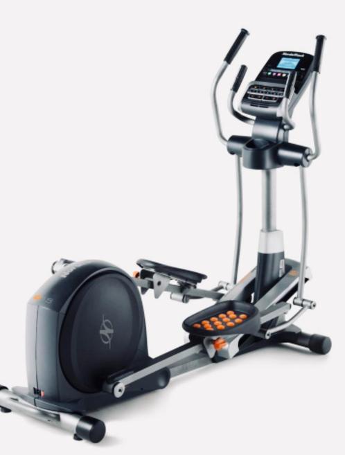 Nordictrack 11,5 CROSSTRAINER SEMIPROF. Showroom model, Sport en Fitness, Fitnessmaterialen, Zo goed als nieuw, Ophalen of Verzenden