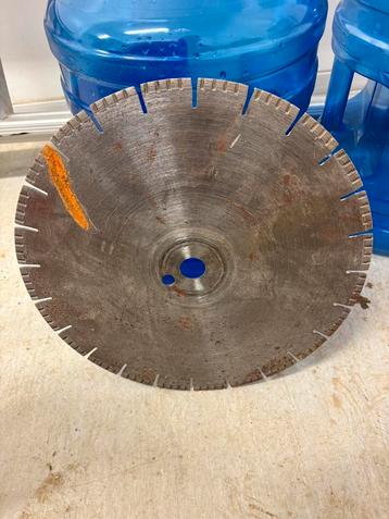 Steen- betonschijf diameter 350, Doe-het-zelf en Bouw, Gereedschap | Slijpmachines, Ophalen, Zo goed als nieuw