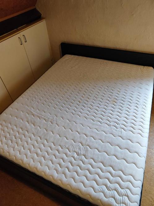 Cicero matras 160x200 + gratis bed, Huis en Inrichting, Slaapkamer | Bedden, Ophalen