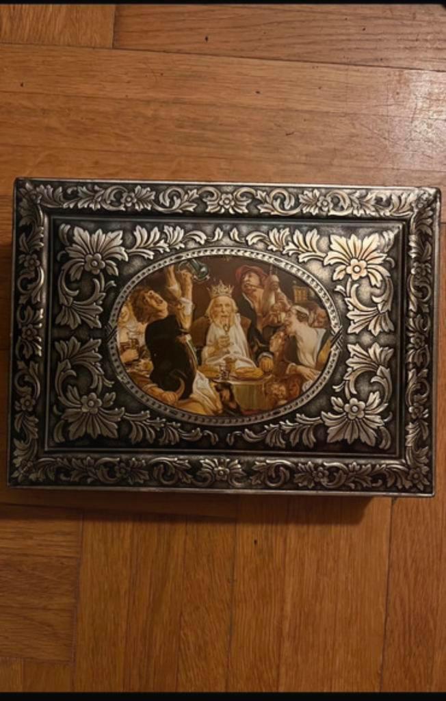 Ancienne boîte en fer blanc vintage de Demaret, Collections, Boîte en métal, Enlèvement ou Envoi