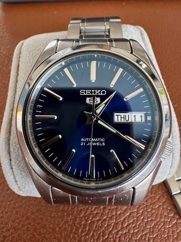 Seiko 5 met saffierglas beschikbaar voor biedingen