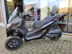 New Piaggio MP3 310 Sport met gratis topkoffer, Motoren, Scooter, Bedrijf, 310 cc, ABS