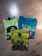 Mooie tshirts,jongens,2 nieuwe,1 amper gedragen,maat 134-140, Chapter Young, Nieuw, Ophalen of Verzenden, Shirt of Longsleeve