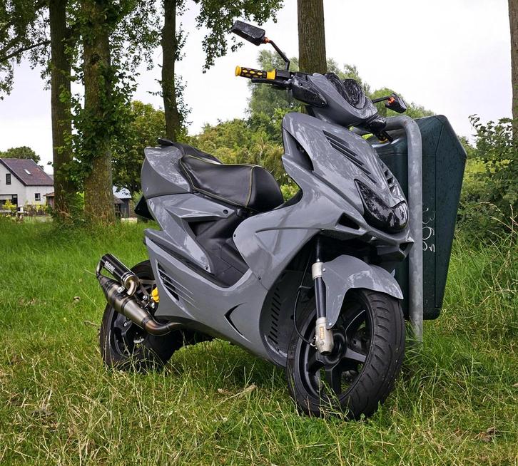 Opruiming MEGA partij onderdelen️, Fietsen en Brommers, Scooters | Yamaha, Zo goed als nieuw, Aerox, Ophalen of Verzenden
