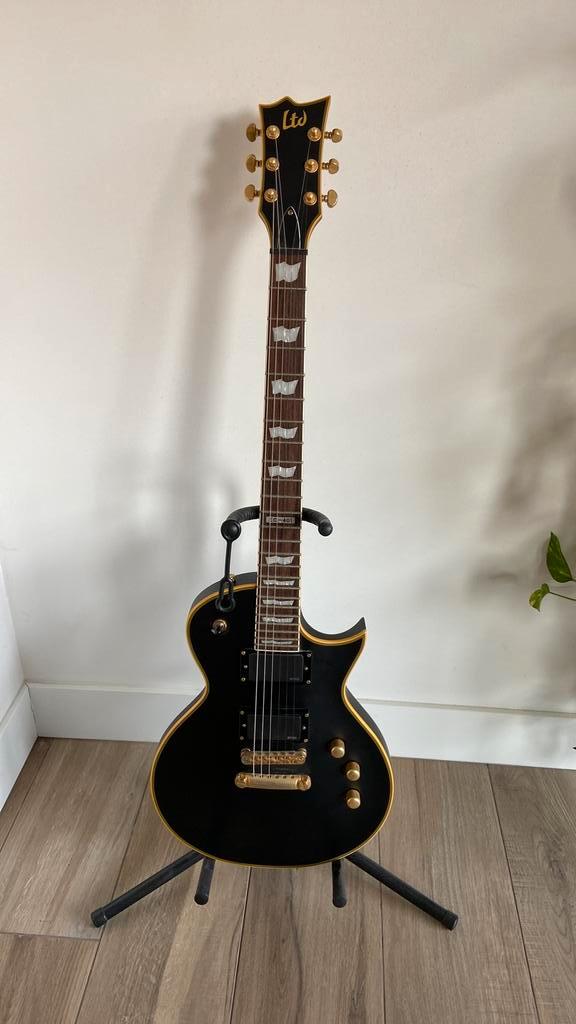 Elektrische gitaar ESP LTD 401, Muziek en Instrumenten, Snaarinstrumenten | Gitaren | Elektrisch, Zo goed als nieuw, Solid body