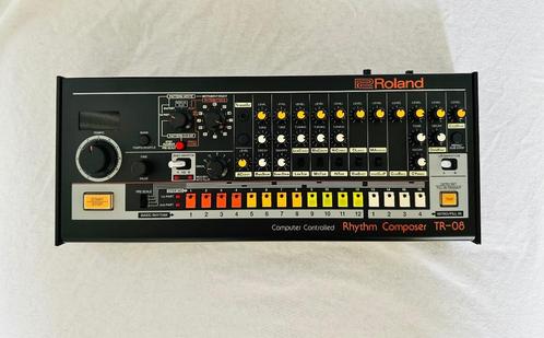 Roland Boutique Series TR-08 Analog Modeling Drum Machine, Muziek en Instrumenten, Drumcomputers, Zo goed als nieuw, Roland, Ophalen of Verzenden