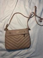 Beige tas, Handtassen en Accessoires, Tassen | Damestassen, Verzenden, Gebruikt, Beige