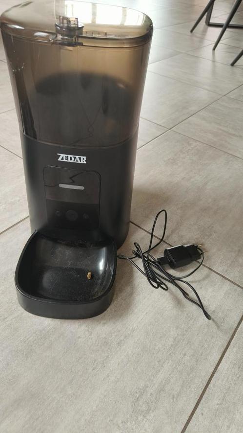 Zedar - automatische voederbak met app & timer, Dieren en Toebehoren, Overige Dieren