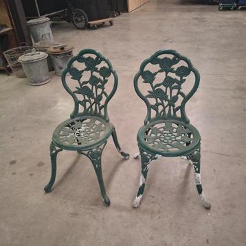 Set aluminium bistrostoelen met rozenmotief beschikbaar voor biedingen
