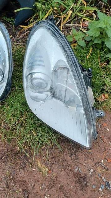 Koplamp Mercedes SLK R171 rechts.
 beschikbaar voor biedingen