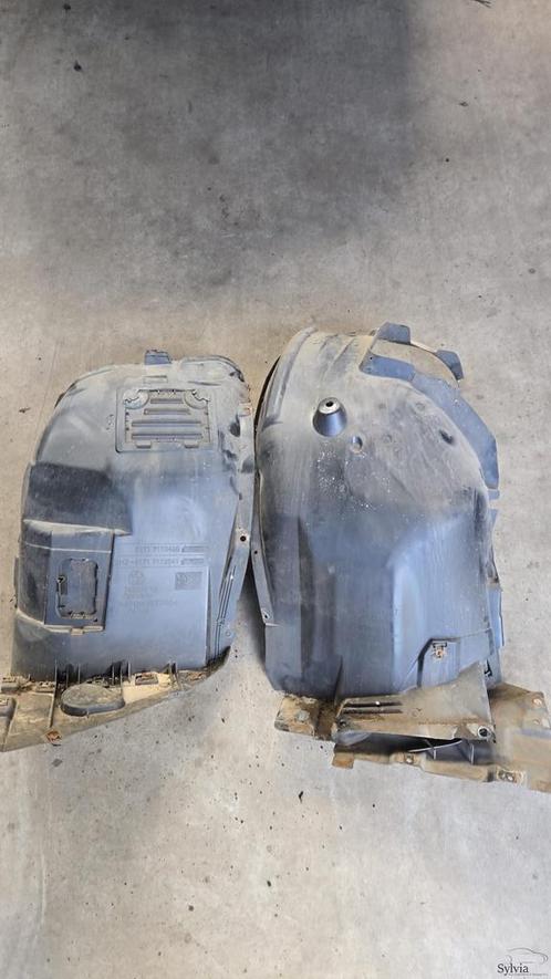 Binnenscherm Wielkuip Modderkuip voorzijde links BMW 3 serie, Auto-onderdelen, Carrosserie, Bumper, Gebruikt, Ophalen of Verzenden