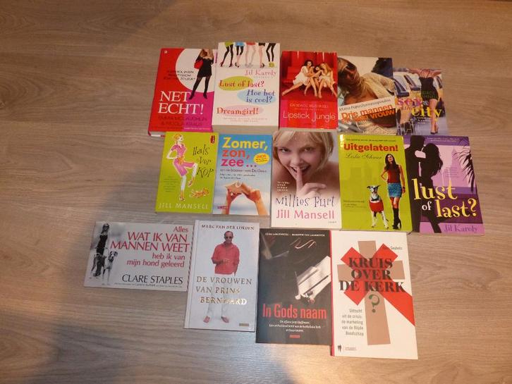 Livres de fiction à 2 €/pièce, Livres, Romans, Comme neuf, Enlèvement ou Envoi