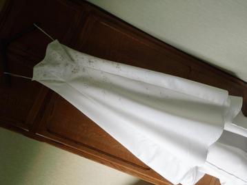 Robe de mariée avec étole
