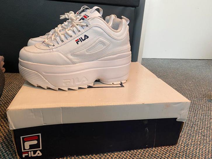 Fila sneakers/ Fila schoenen, Kleding | Dames, Schoenen, Zo goed als nieuw, Wit, Ophalen of Verzenden