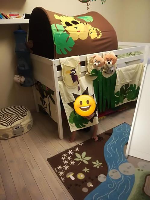 FLEXA jungle kamer - volledige slaapkamer, Kinderen en Baby's, Kinderkamer | Stapelbedden en Hoogslapers, Gebruikt, Halfhoogslaper