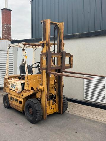 Prima werkende heftruck TCM 1,5 T benzine beschikbaar voor biedingen