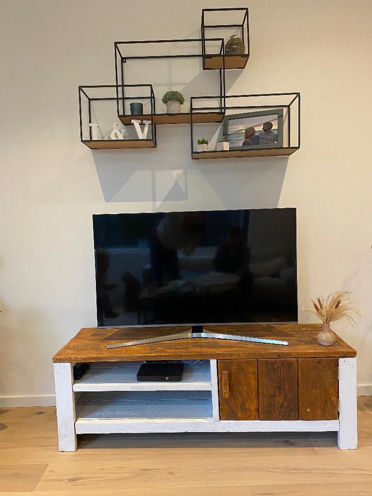 Tv meubel van steigerhout, Maison & Meubles, Armoires | Mobilier de télévision, Utilisé, Moins de 100 cm, 150 à 200 cm, 25 à 50 cm
