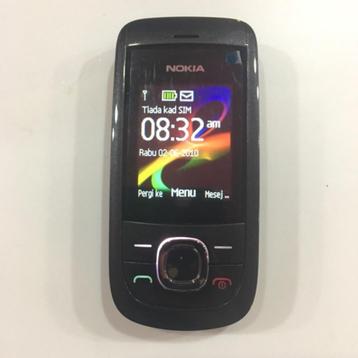 Nokia 2220 + oplader, Telecommunicatie, Ophalen of Verzenden