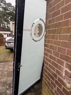 Voordeur, Ophalen, Zo goed als nieuw