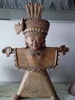 Grande terre cuite Maya, Ophalen