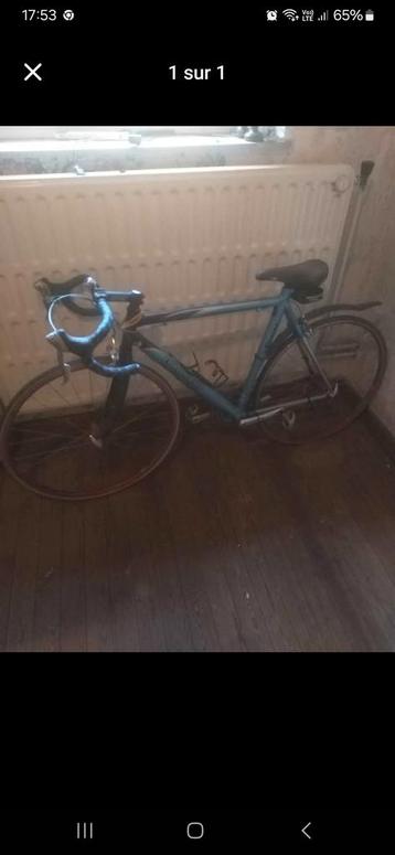 Met aluminium race-/racefiets van COLUMBUS, zonder kont. El beschikbaar voor biedingen