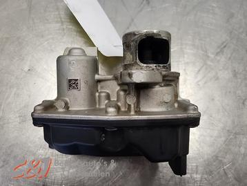 EGR koeler van een Renault Trafic beschikbaar voor biedingen